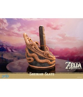 Collector Statue - Zelda - Sheikah Slate